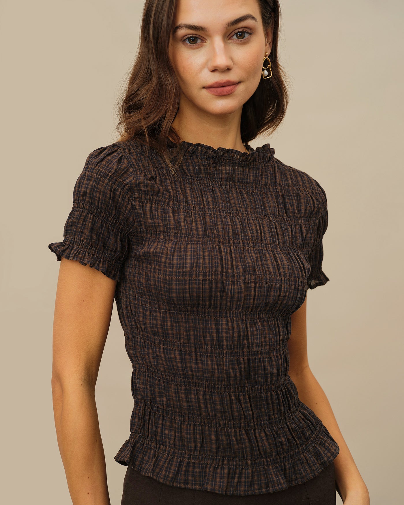 Shirred Tee in Coffee Plaid