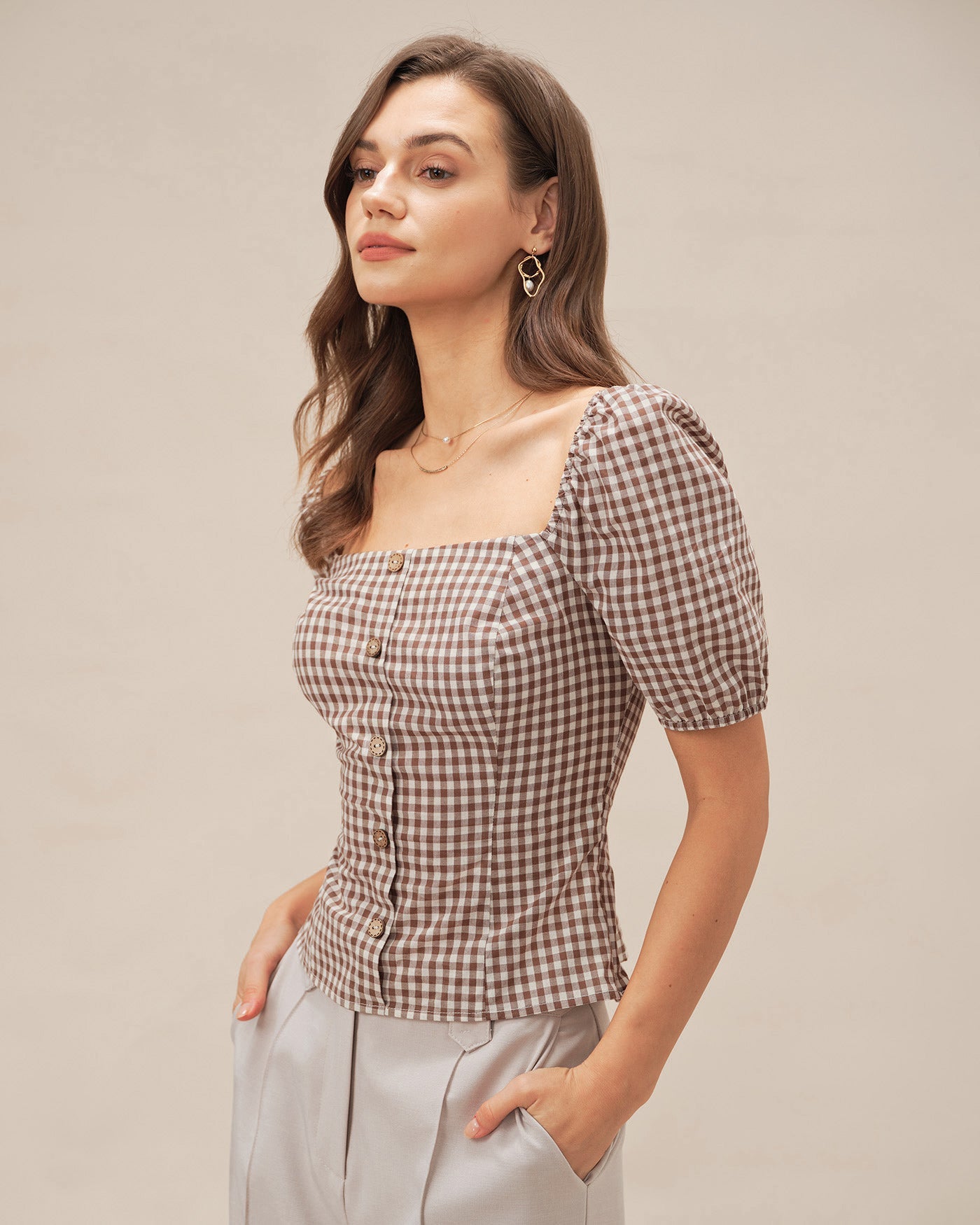 Plaid Blouse with Puffed Sleeves and Square Neck in Brown
