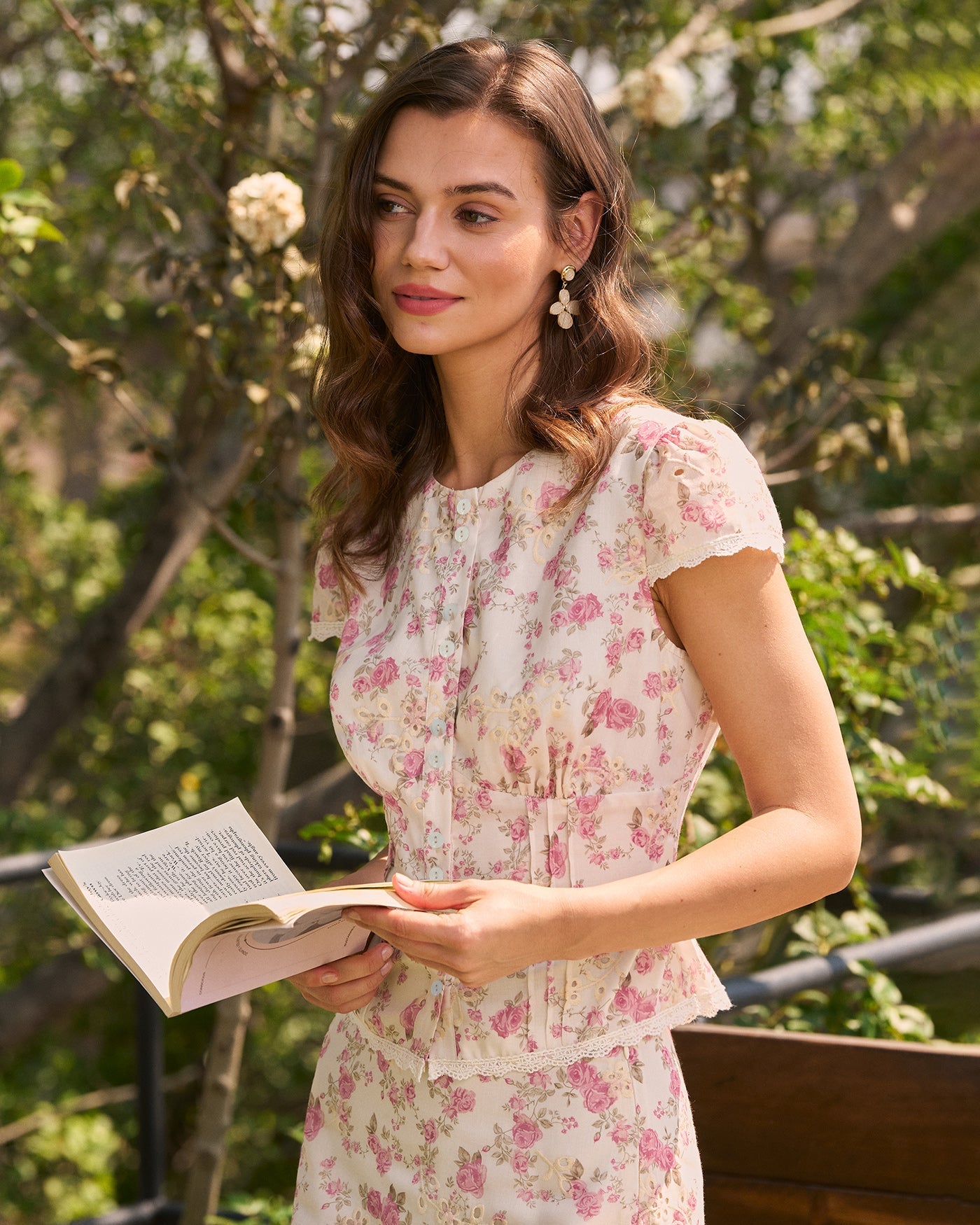 Embroidered Floral Button-Up Blouse in Pink