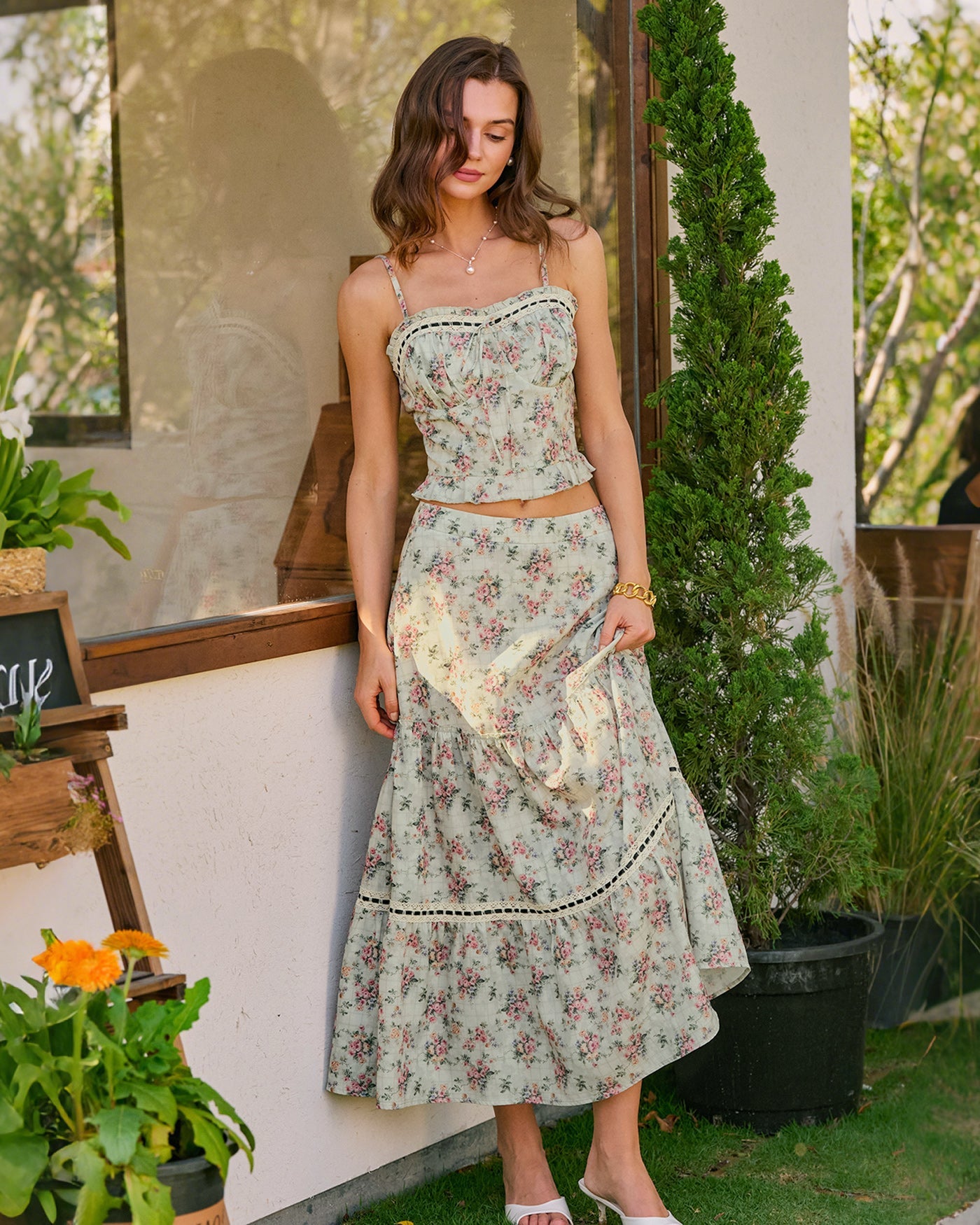 Floral Cami Top with Sweetheart Neckline in Green