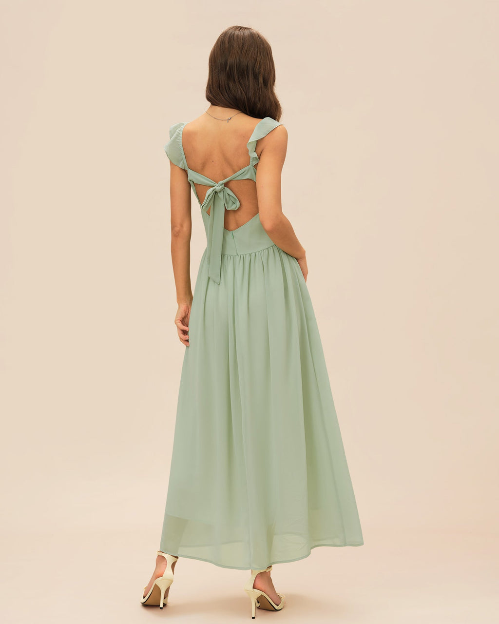 Maxi Dress with Ruffled V-Neck and Tie Detail in Green
