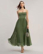 Flowy Maxi Dress with Sweetheart Neckline in Green