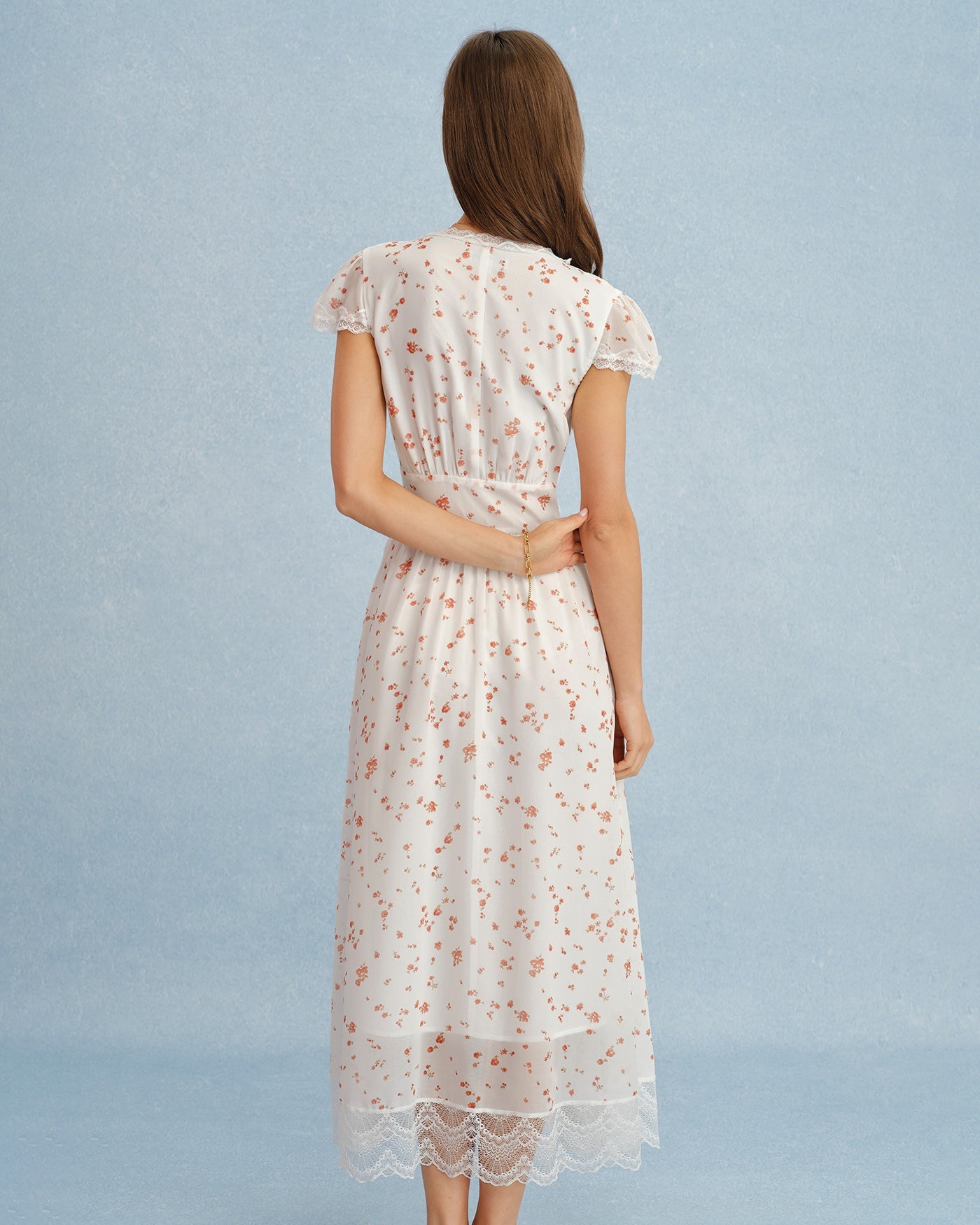 Floral Lace Maxi Dress in Off-White with V-Neck Design