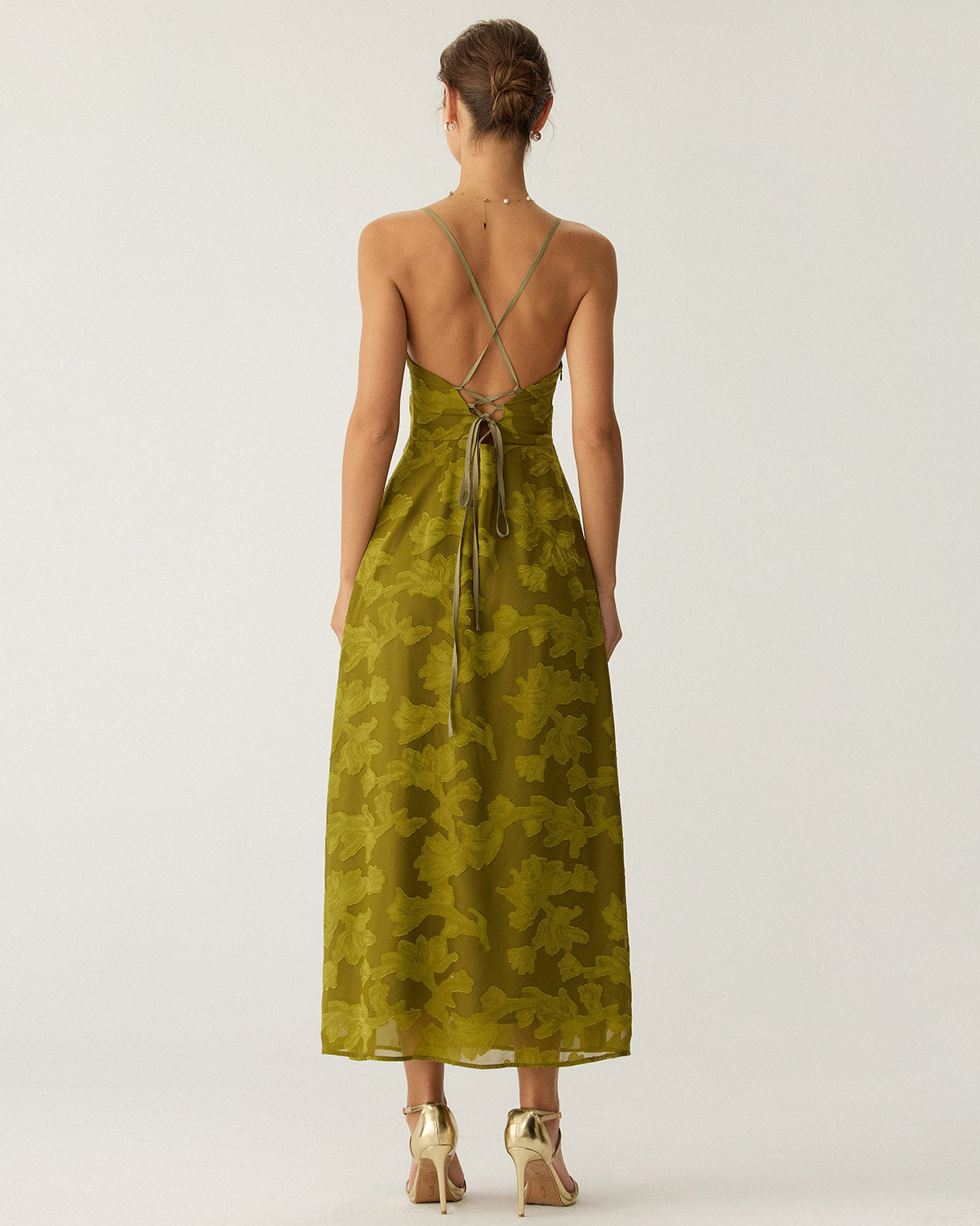 Backless Maxi Dress with Green Floral Ruched Design
