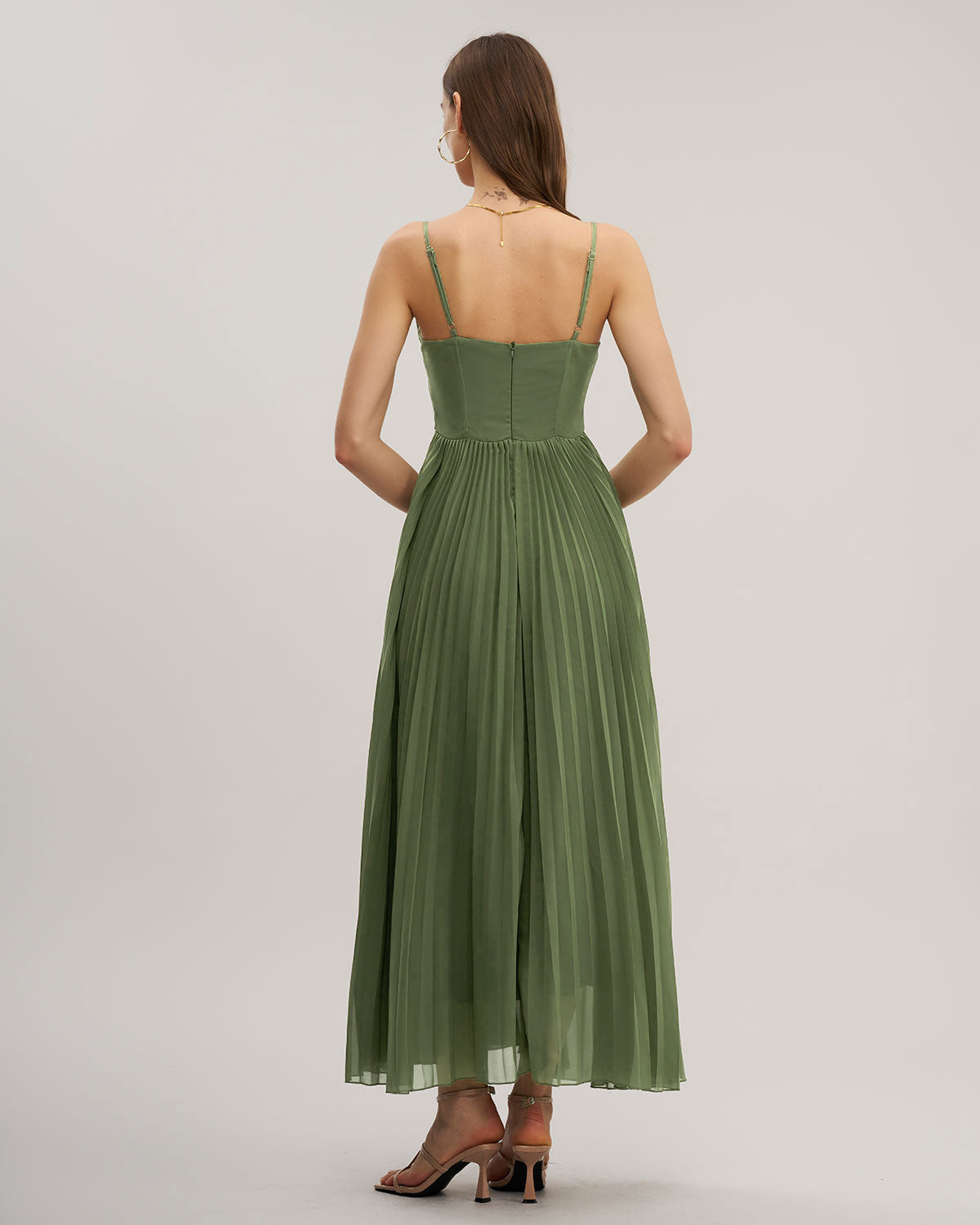 Flowy Maxi Dress with Sweetheart Neckline in Green