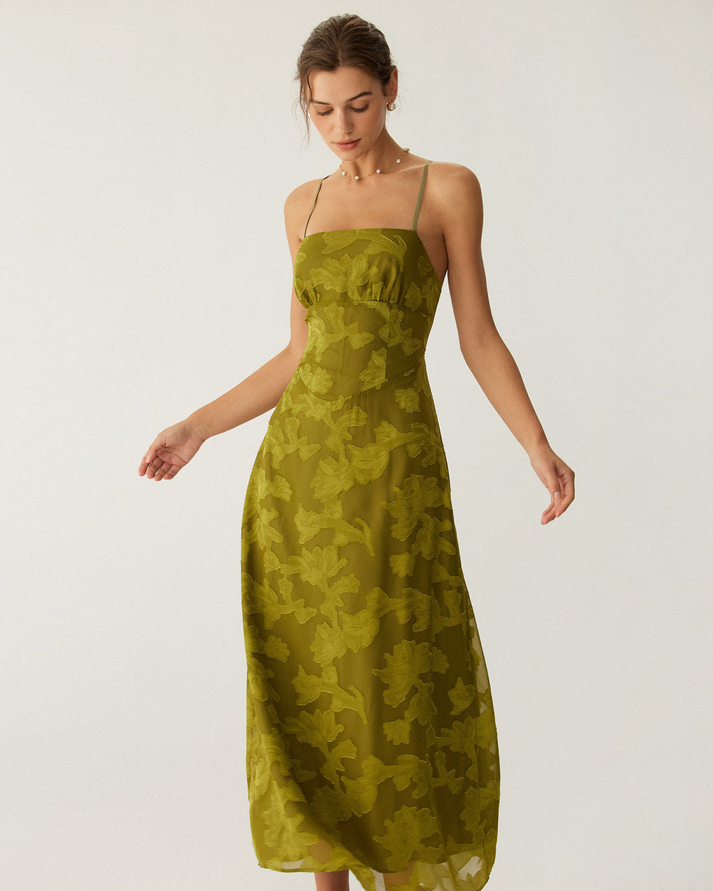 Backless Maxi Dress with Green Floral Ruched Design
