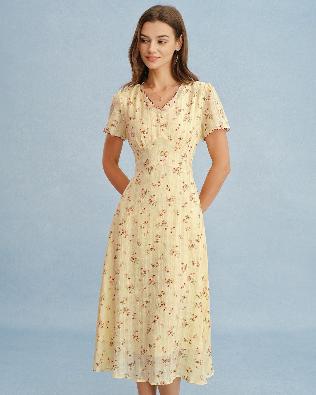 Floral Midi Dress with V-Neck in Yellow