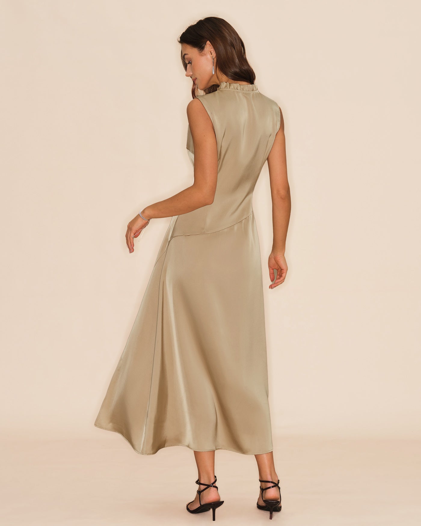 Ruffled Midi Dress in Apricot