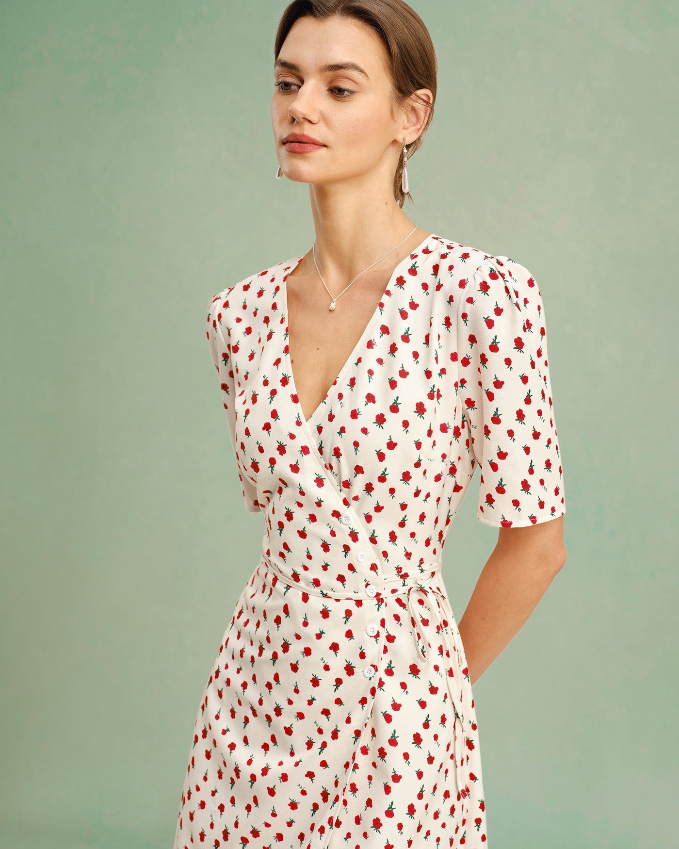V-Neck Midi Dress in Apricot Floral Print