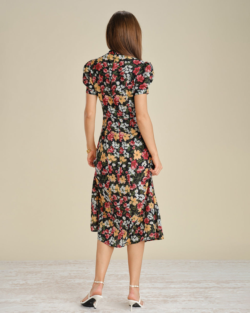 Floral Midi Dress with Puffed Sleeves in Black
