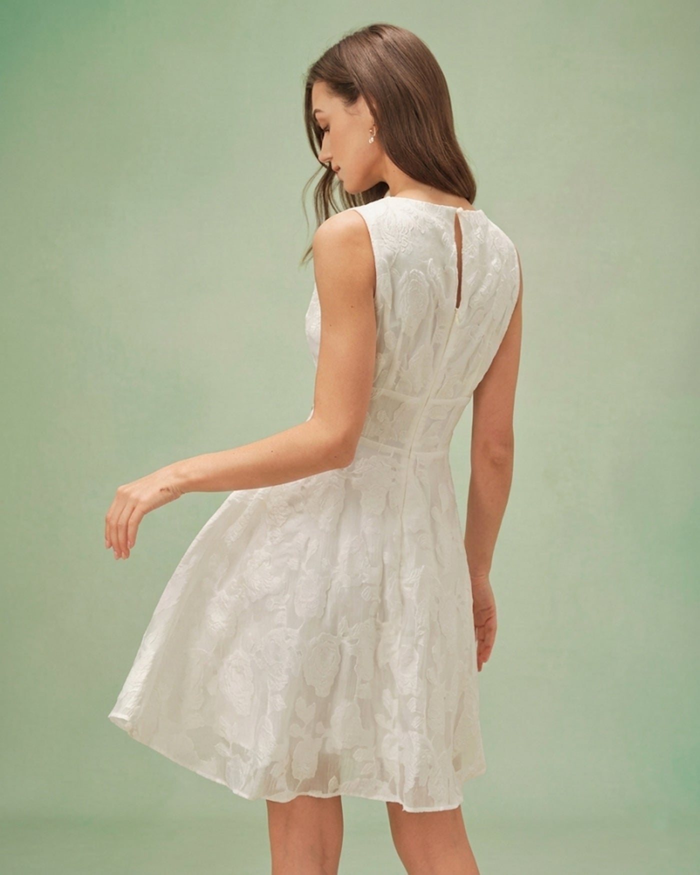 White Jacquard Mini Dress with Round Neck