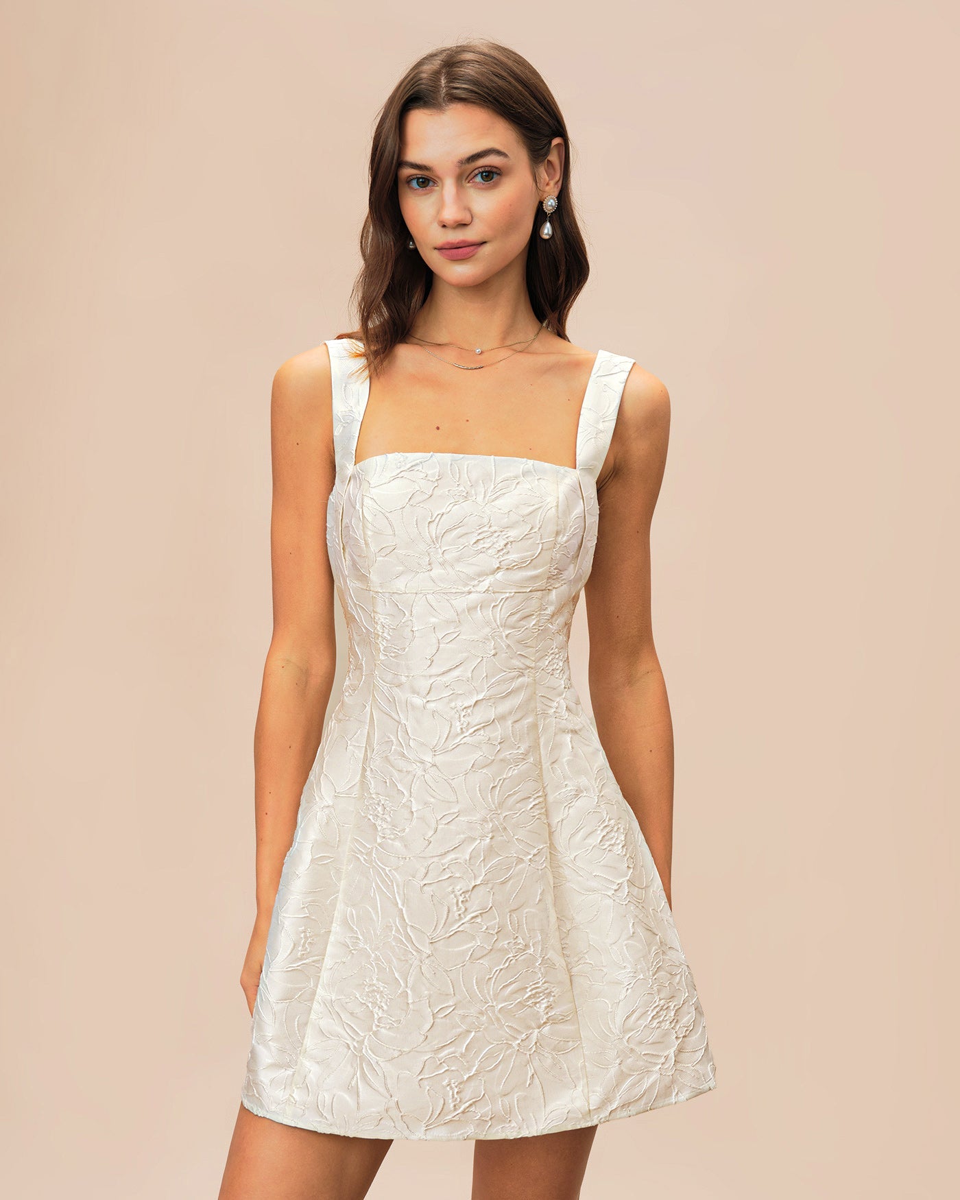 Elegant White Jacquard Mini Dress