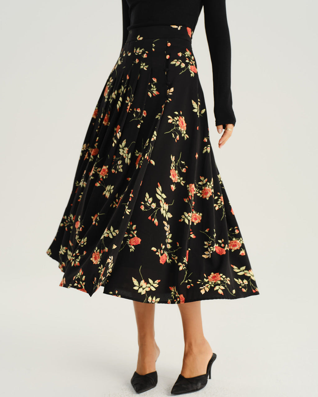 Floral Print Black A-Line Midi Skirt