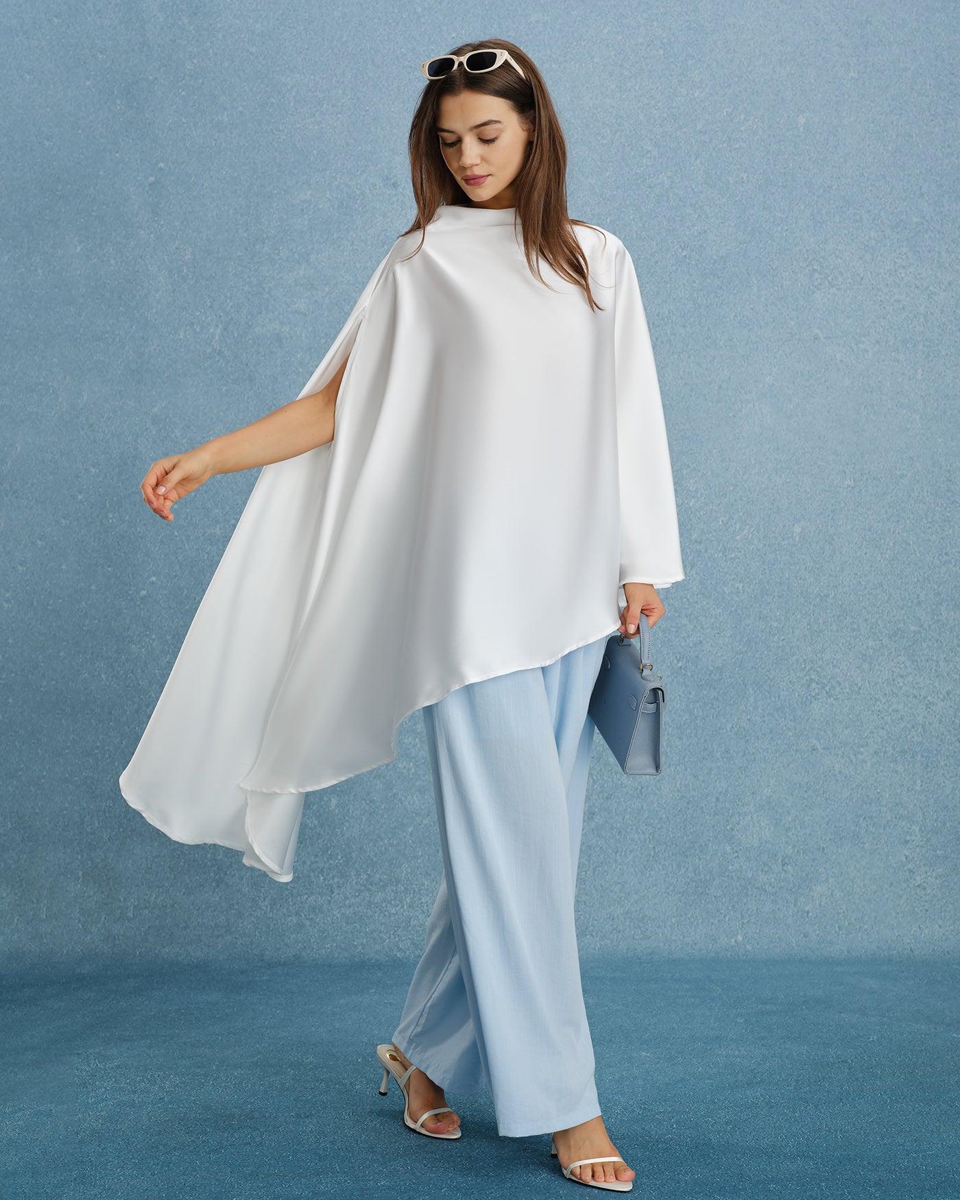 White Batwing Sleeve Turtle Tee