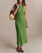 Green Maxi Dress with Round Neck and Tunic Style