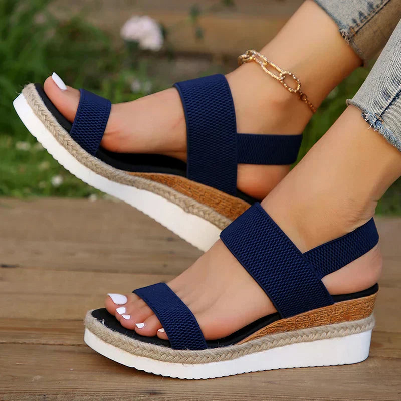 Lina | Orthopädische Sandalen